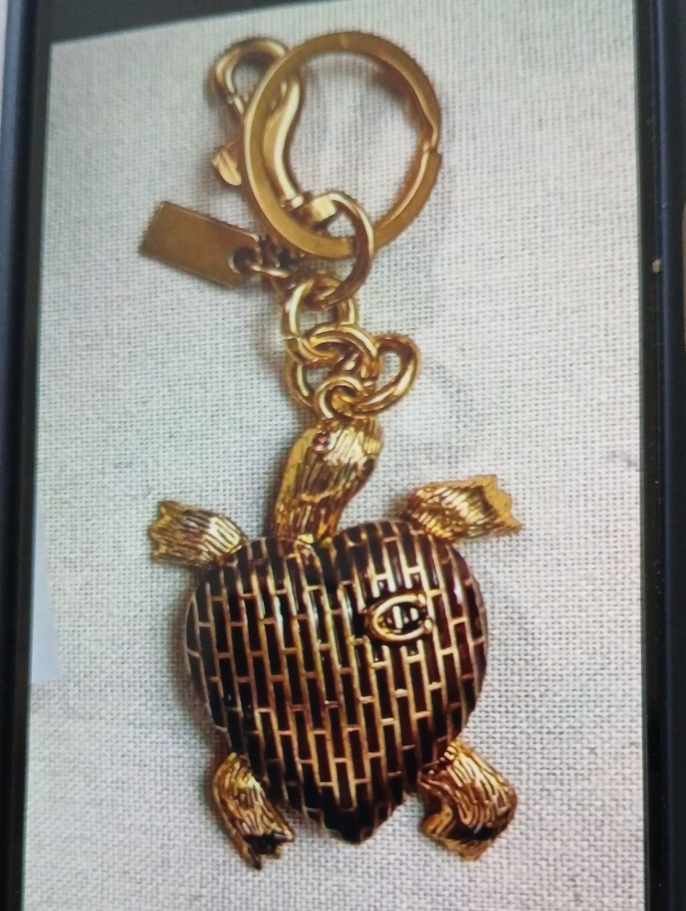 Gold-Tone Turtle Keychain Charm - Women Accessories